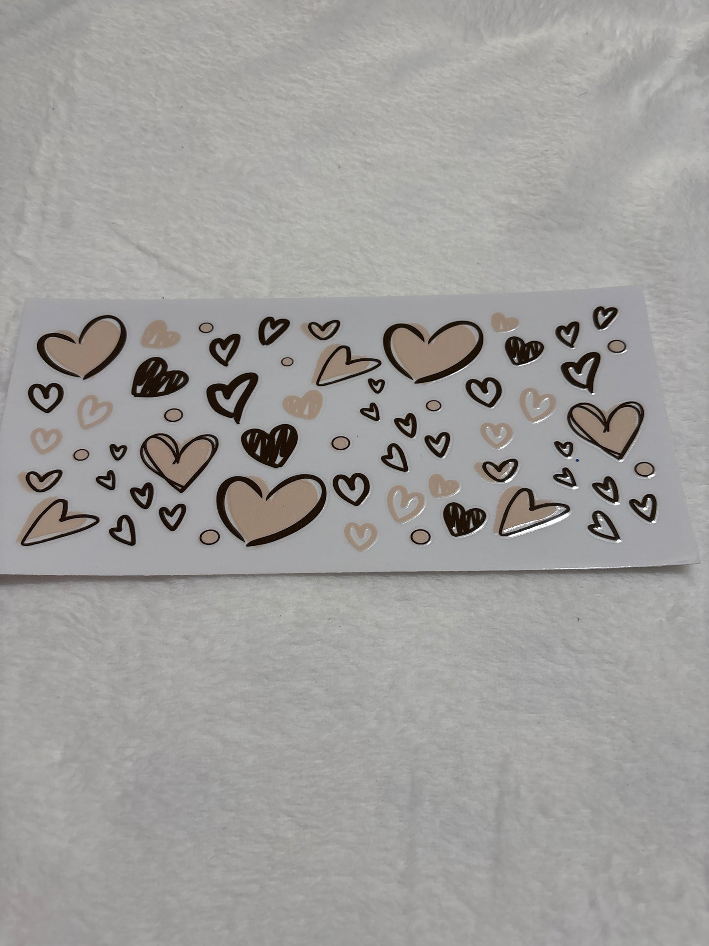 Beige Hearts